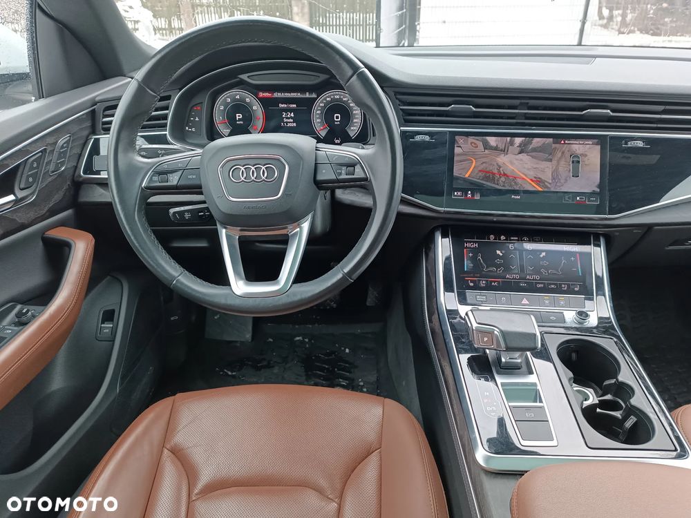 Audi Q8 55 TFSI quattro tiptronic - 9