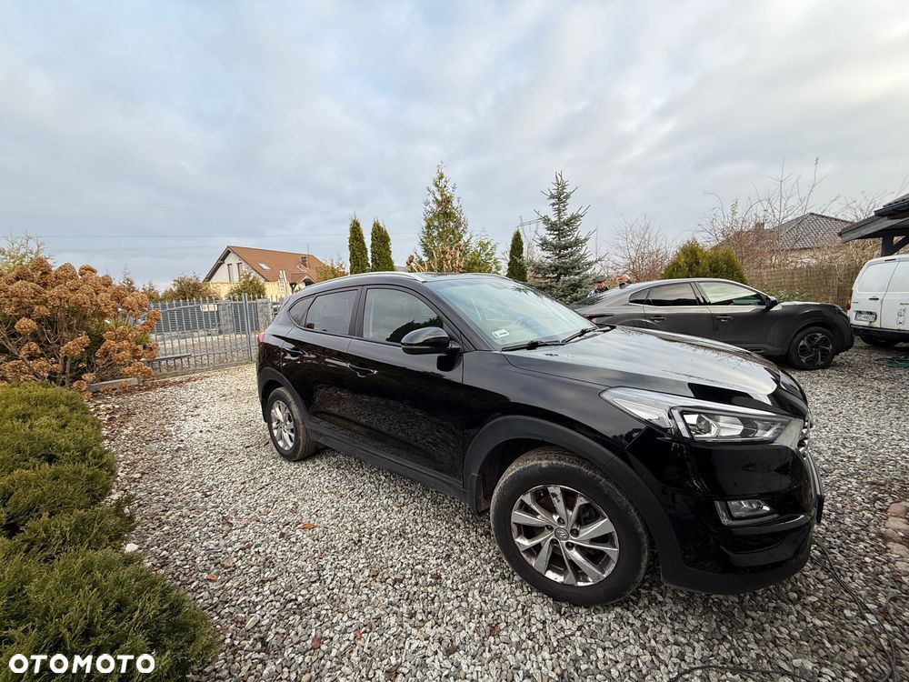 Hyundai Tucson - 2