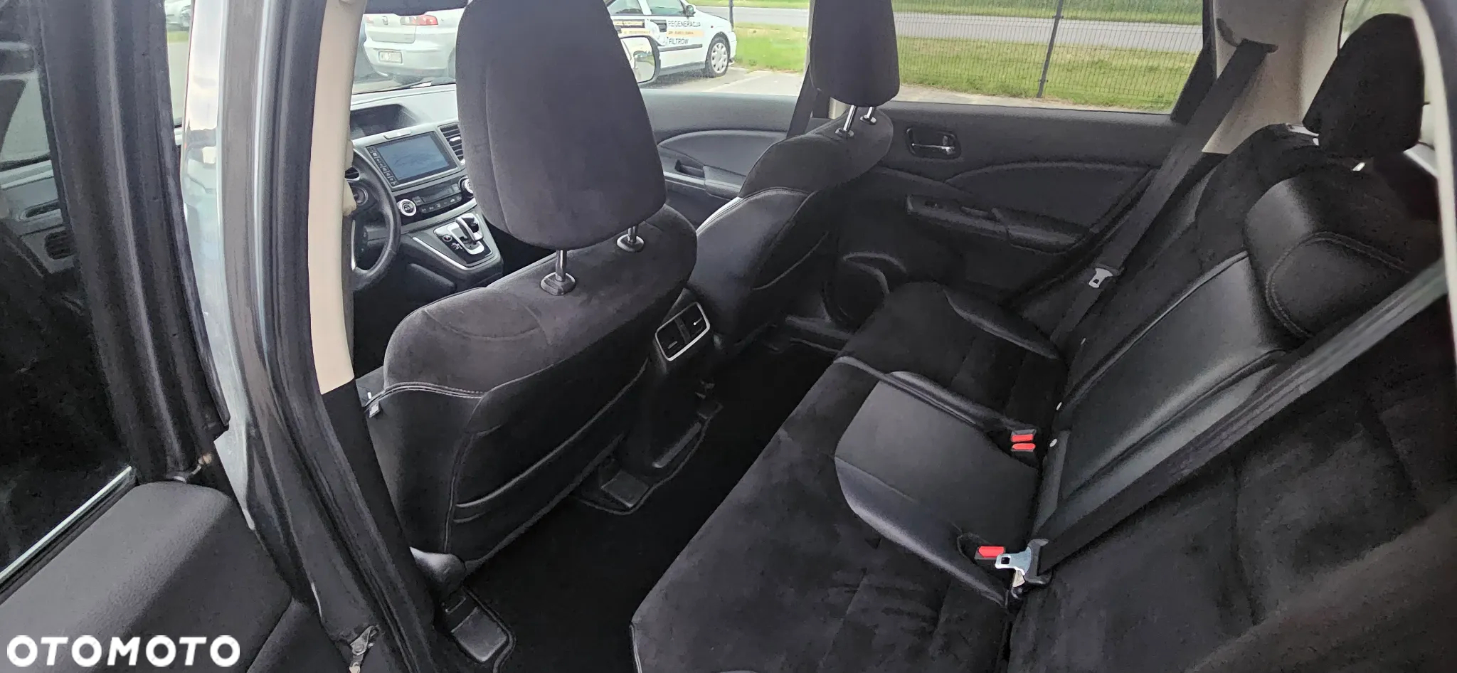Honda CR-V 1.6i DTEC 4WD Automatik Lifestyle - 3