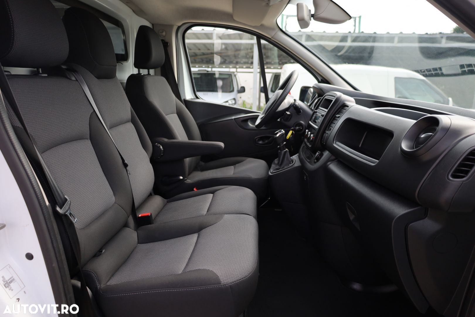 Renault Trafic L1H1 - 12