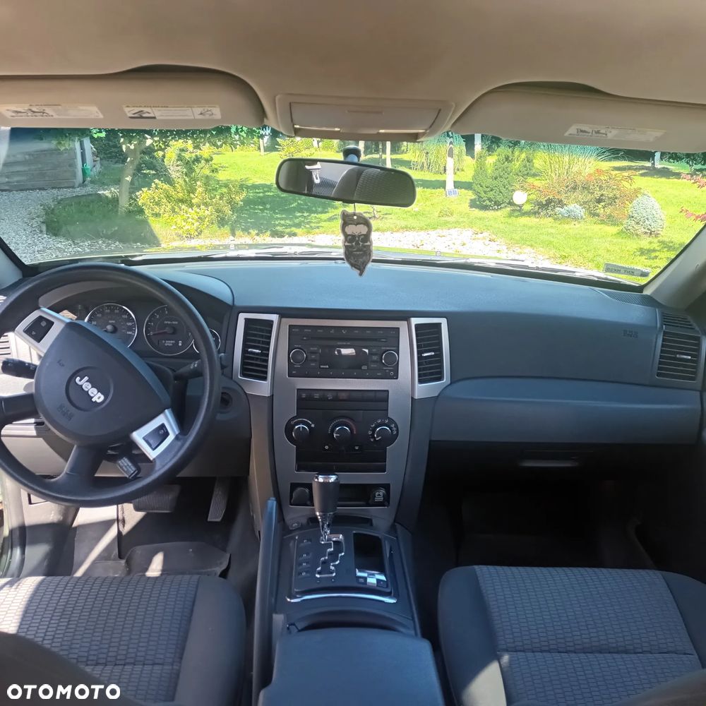 Jeep Grand Cherokee - 5