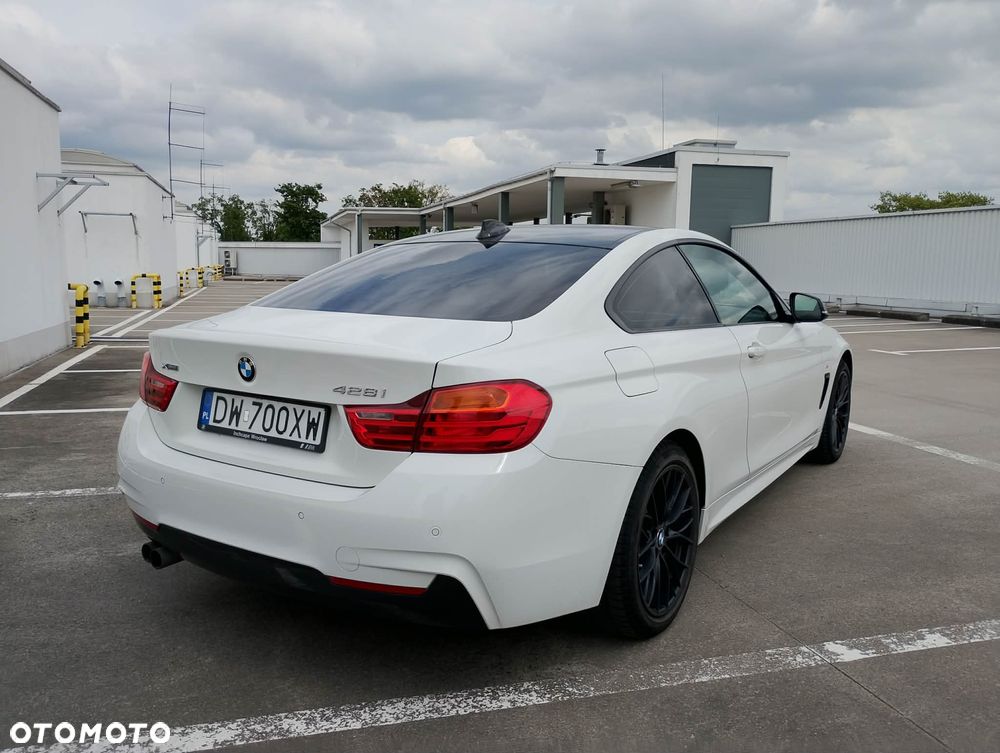 BMW Seria 4 428i xDrive M Sport - 3