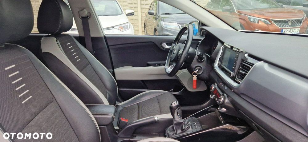 Kia Stonic - 25