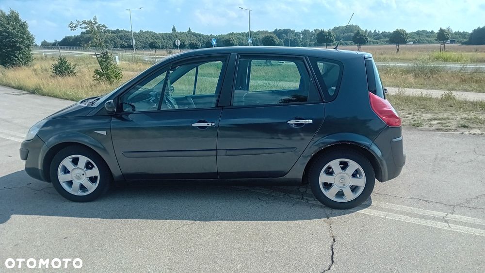 Renault Scenic - 2