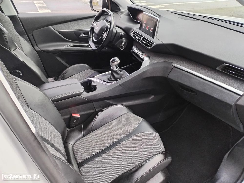 Peugeot 5008 1.5 BlueHDi Allure - 7