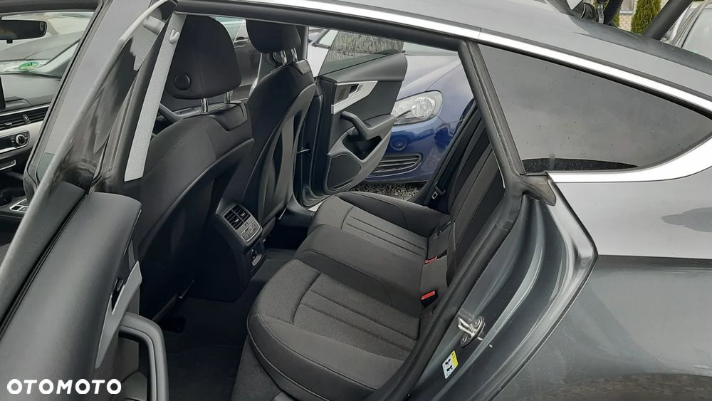 Audi A5 Sportback - 16