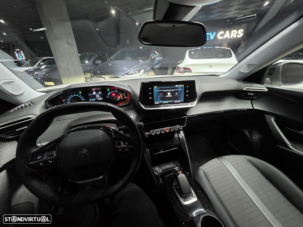 Peugeot e-2008 Allure Pack - 22