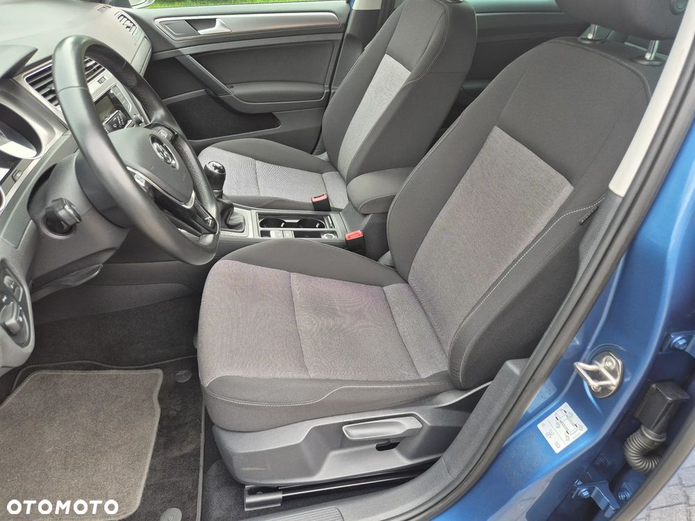 Volkswagen Golf 1.2 TSI BlueMotion Technology Comfortline - 22