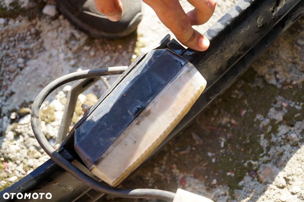 ZDERZAK TYLNY 126P    FIAT - 18