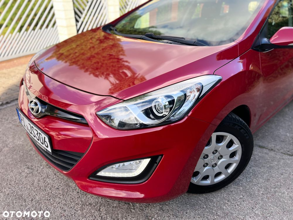 Hyundai i30 i30cw 1.4 Intro Edition - 3
