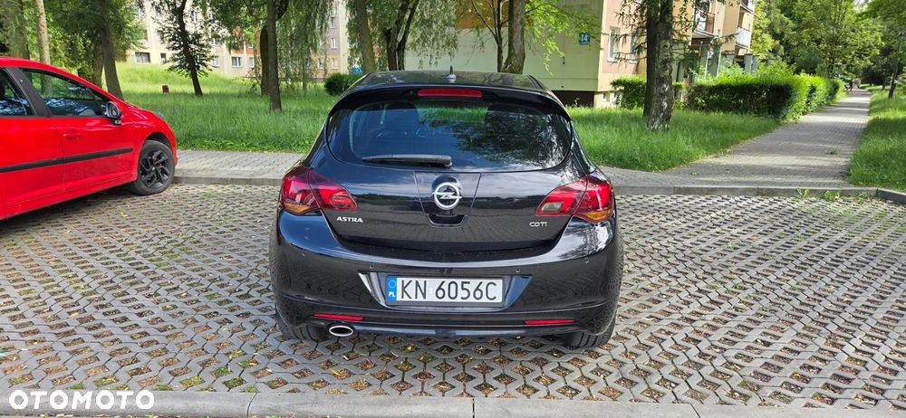 Opel Astra 2.0 CDTI Sport - 10
