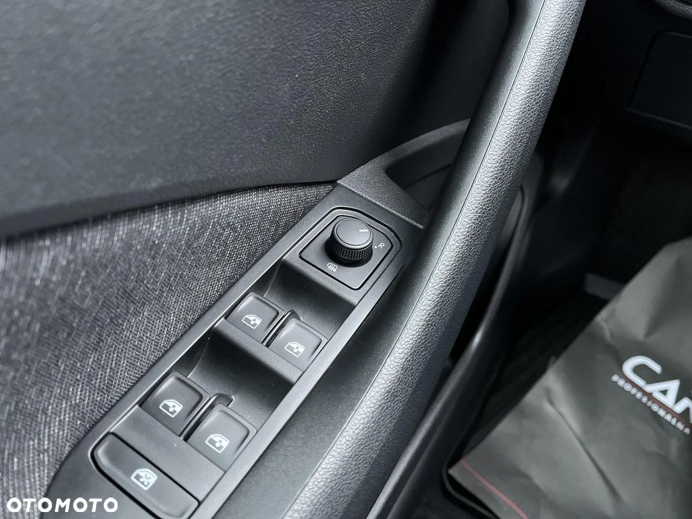 Skoda Scala 1.5 TSI Selection DSG - 34