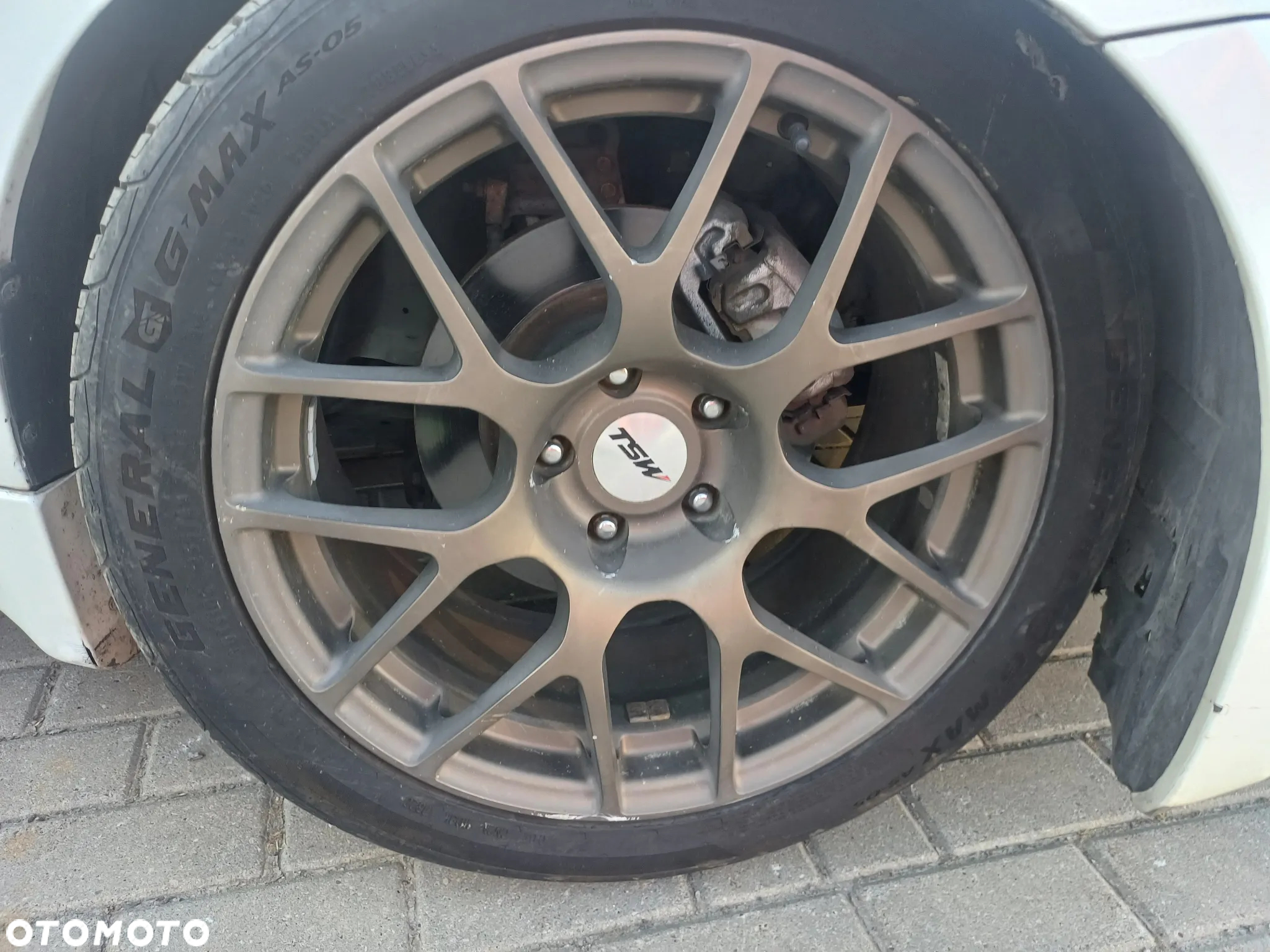 Nissan 350 Z - 24