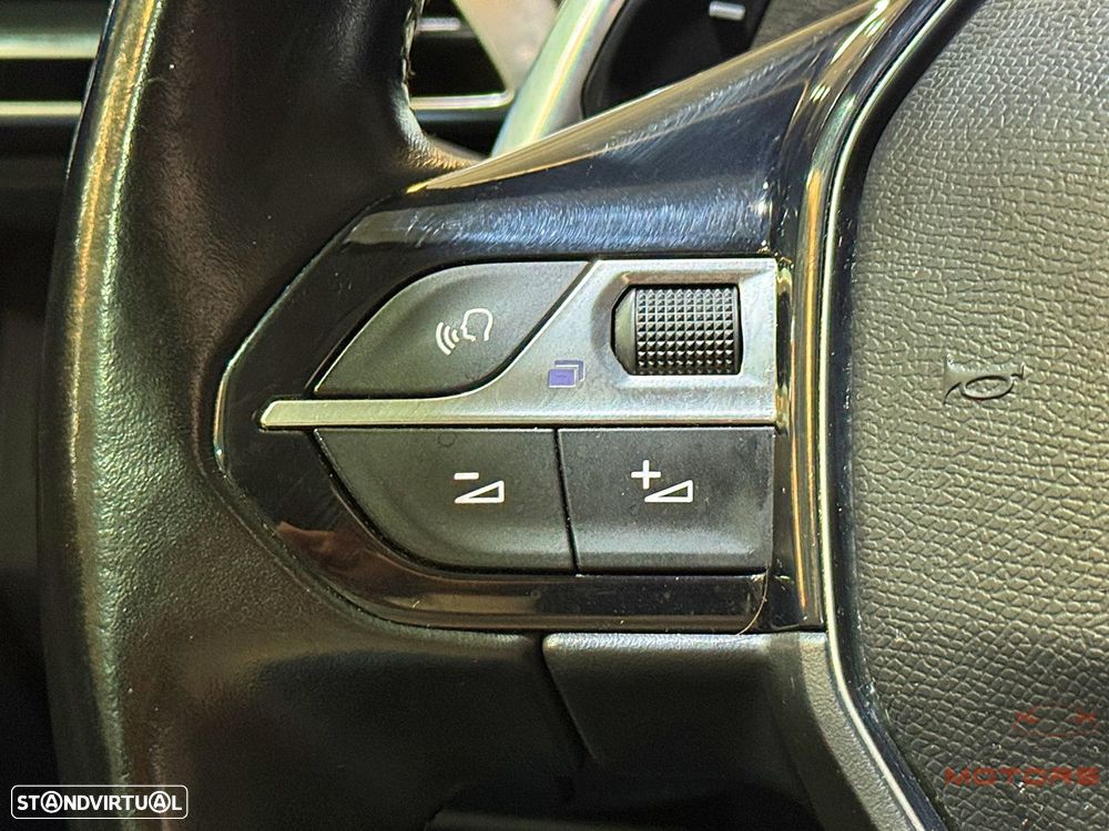 Peugeot 3008 1.2 PureTech GT Pack EAT8 - 24