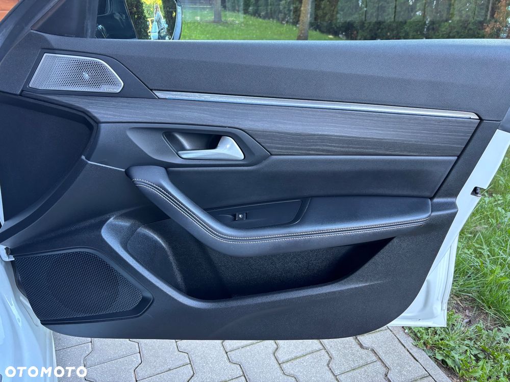 Peugeot 508 225 e-EAT8 GT - 16