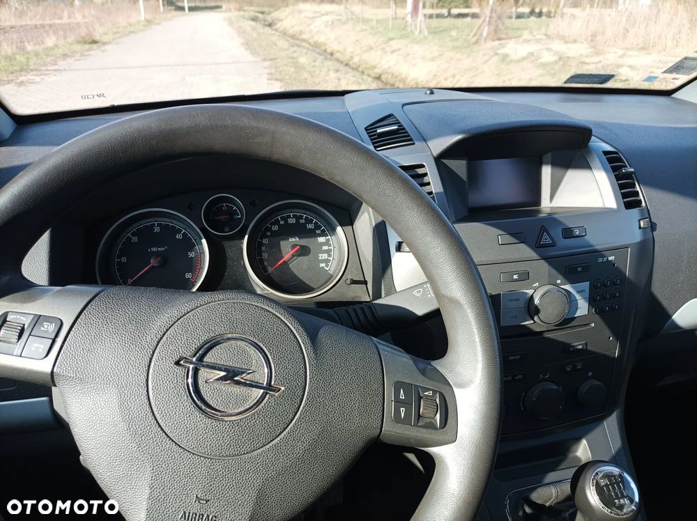 Opel Zafira 1.9 CDTI Enjoy - 17