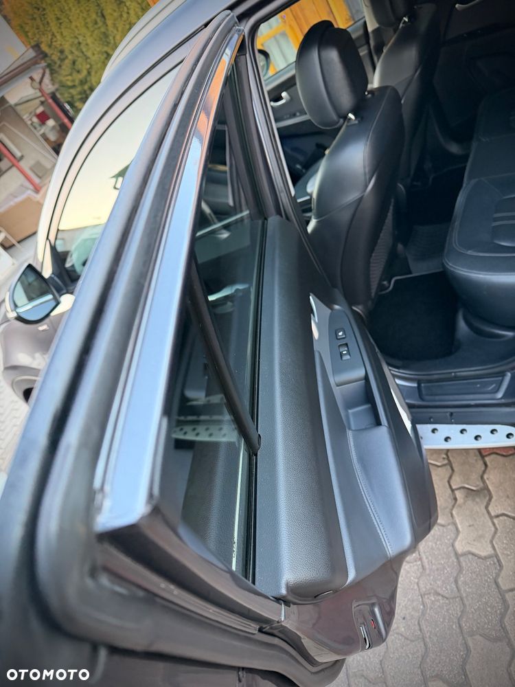 Kia Sportage 2.0 CRDI L - 15