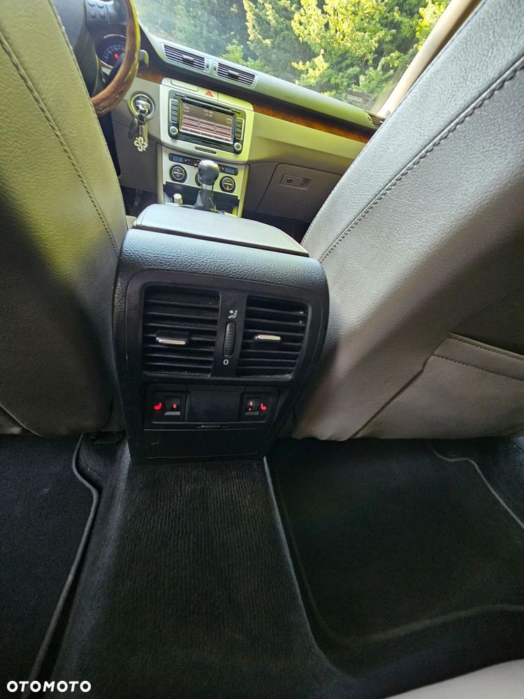 Volkswagen Passat 2.0 TDI DPF 4Mot Comfortline - 3