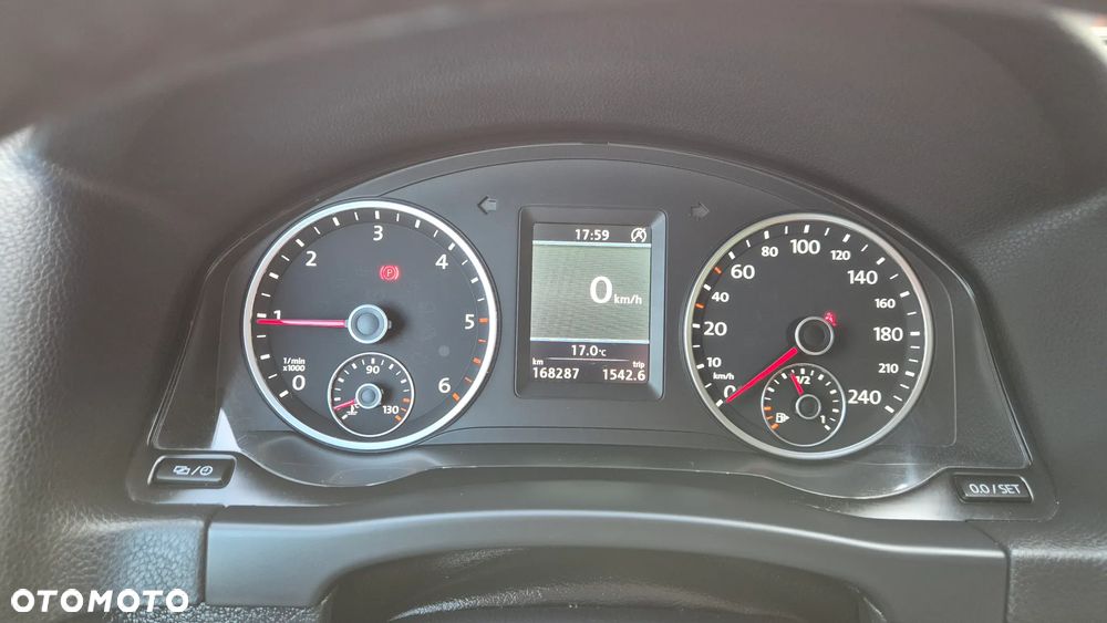 Volkswagen Tiguan 2.0 TDI DPF BlueMotion Technology Sport & Style - 15