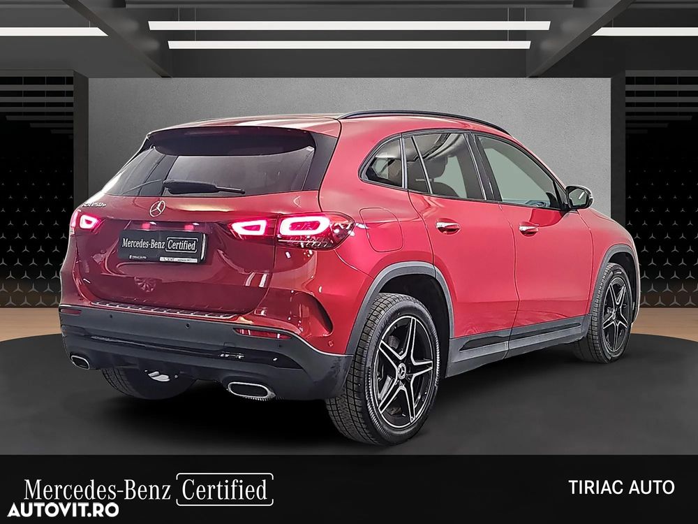 Mercedes-Benz GLA - 7