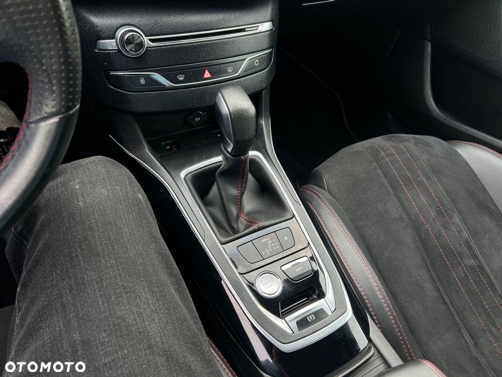 Peugeot 308 BlueHDi 180 EAT6 GT - 27
