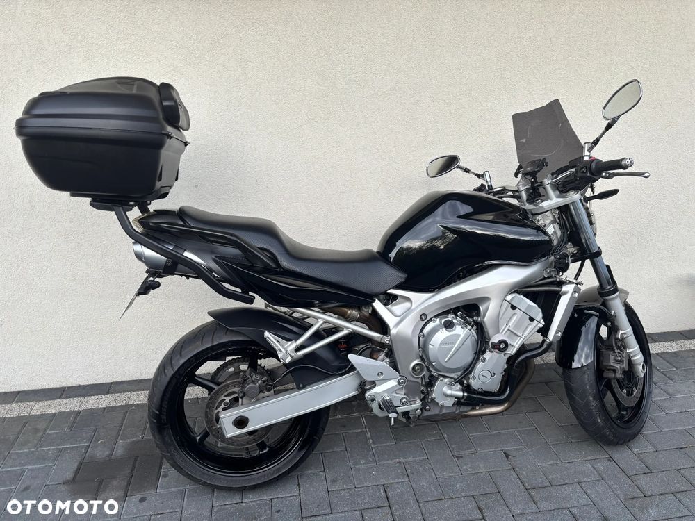 Yamaha FZ6 - 7