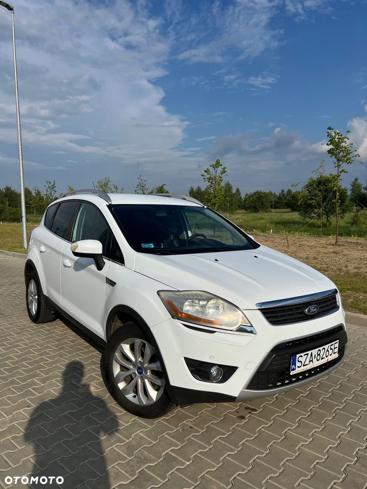 Ford Kuga 2.0 TDCi 4x4 Titanium - 2