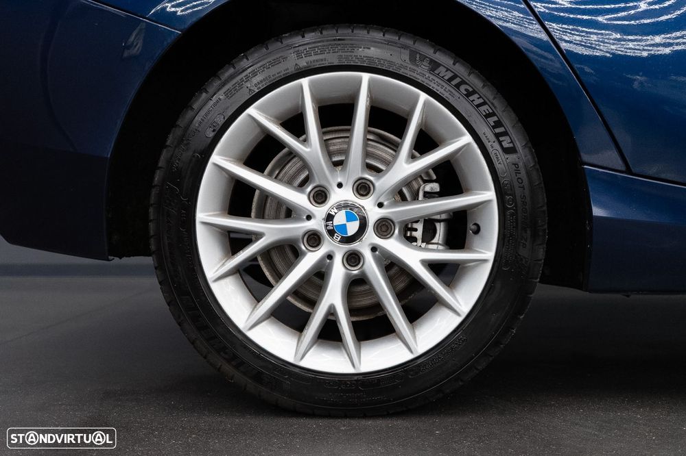 BMW 118 d Sport - 14