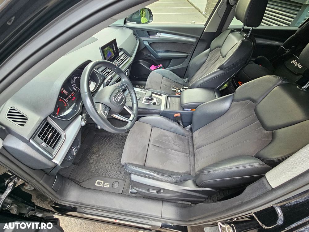 Audi Q5 2.0 40 TDI quattro S tronic Design - 9