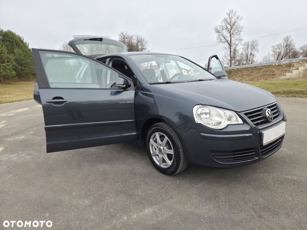 Volkswagen Polo - 22