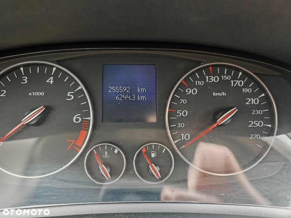 Renault Laguna - 2