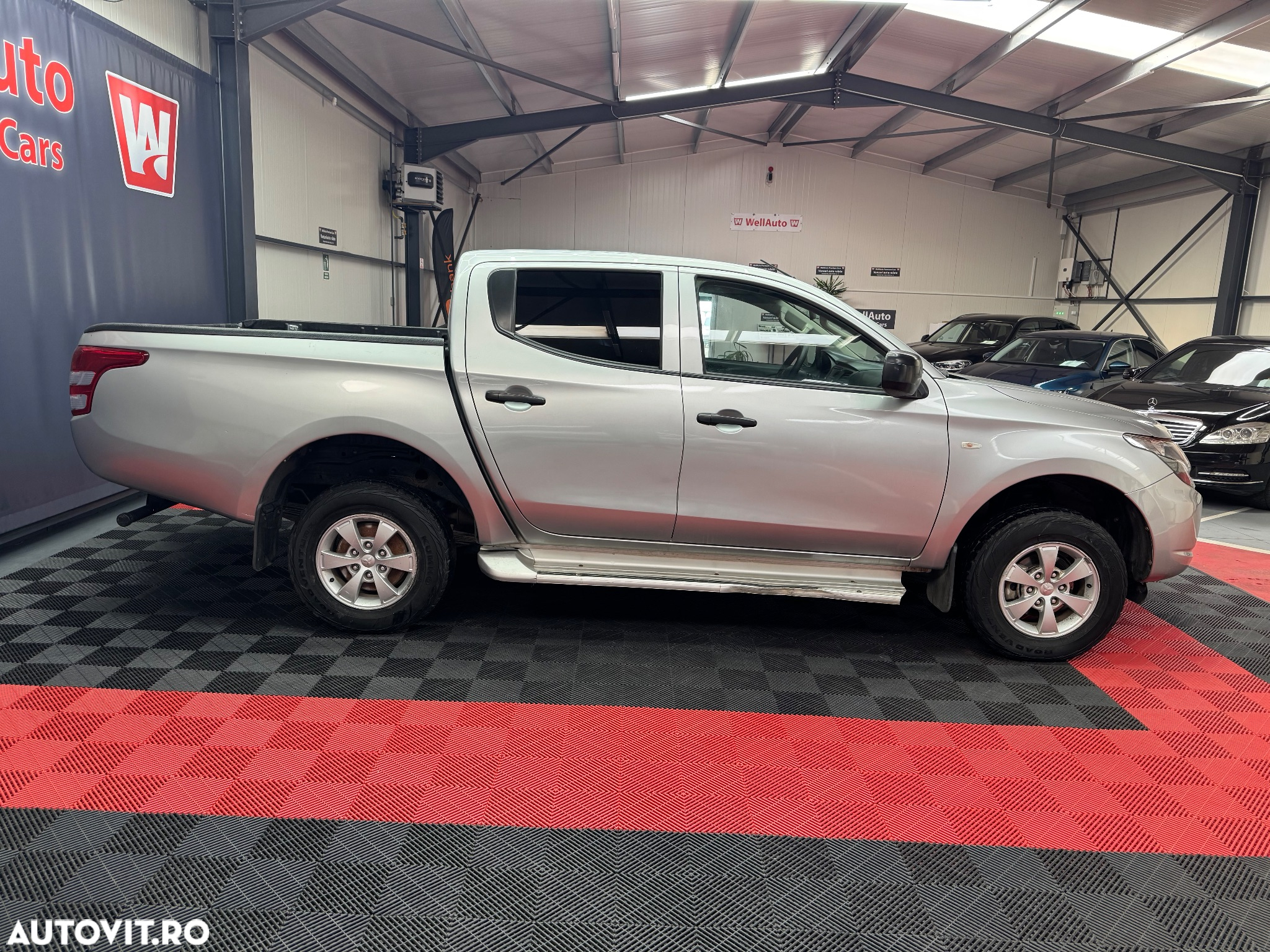 Mitsubishi L200 - 4