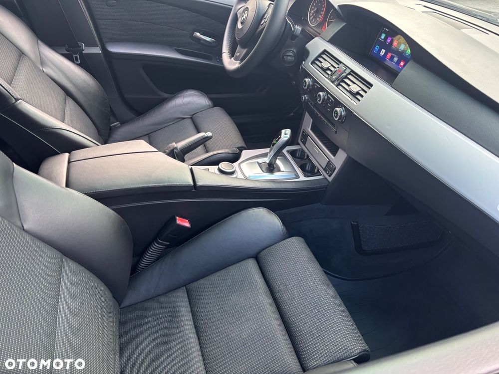 BMW Seria 5 530d Edition Exclusive - 18