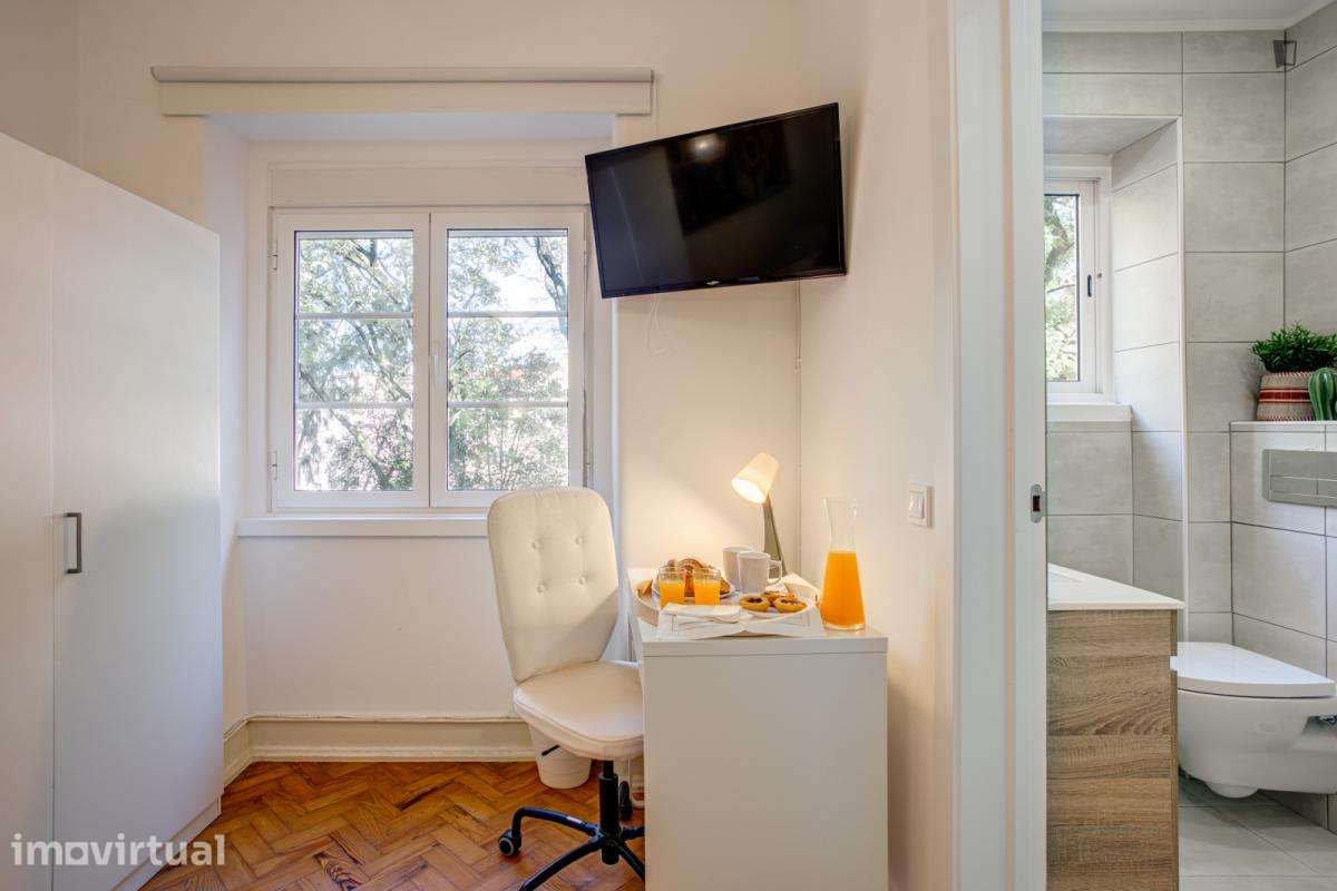 Quarto - localizado em Roma-Areeiro Lisbon - Grande imagem: 4/18