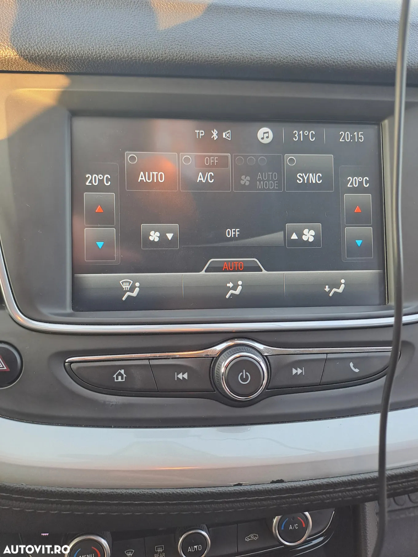 Opel Grandland X 1.2 Turbo START/STOP Aut. Enjoy - 16