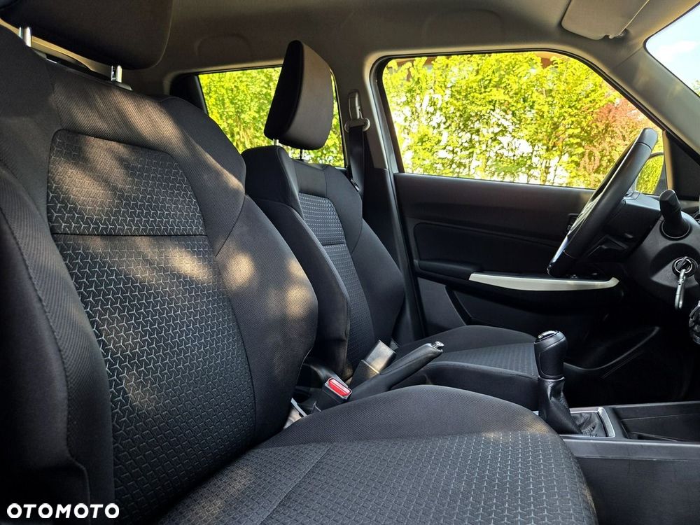 Suzuki Swift 1.2 Dualjet Hybrid Comfort - 6