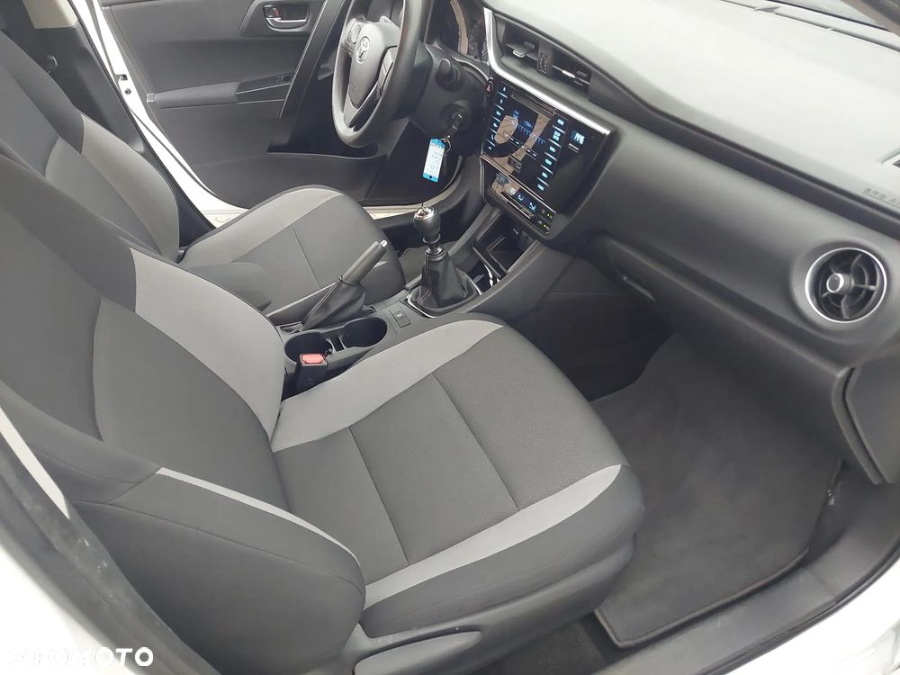 Toyota Auris 1.6 Active - 20