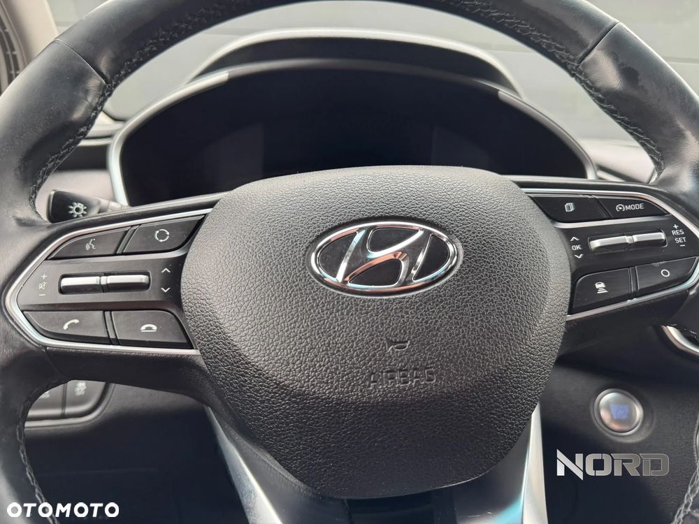 Hyundai Santa Fe 2.0 CRDi Executive 4WD - 29