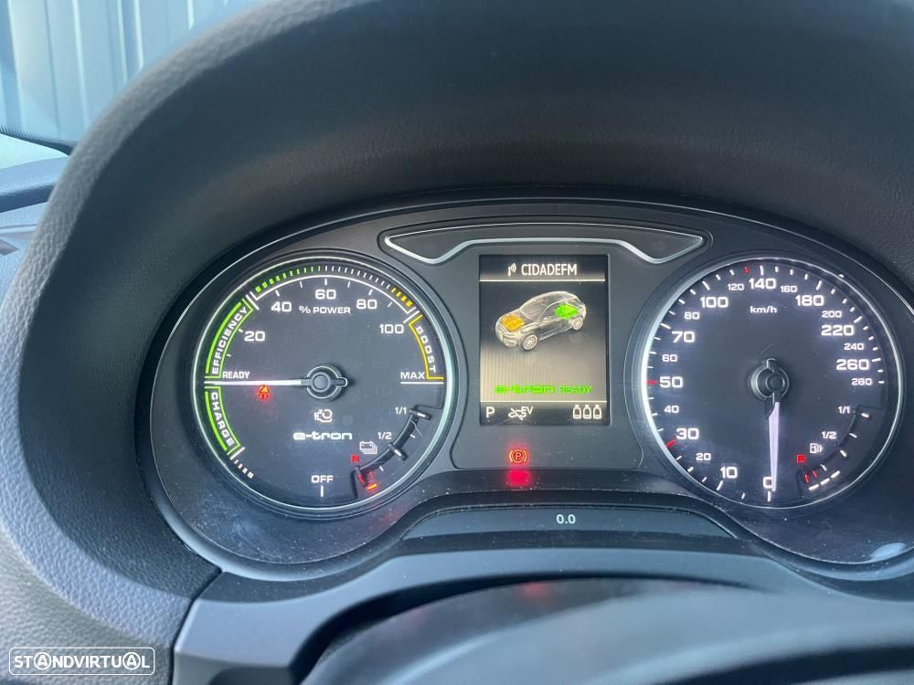 Audi A3 Sportback e-tron 1.4 TFSI Sport S tronic - 13