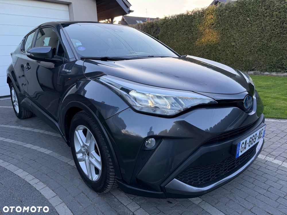 Toyota C-HR Business-Edition - 8