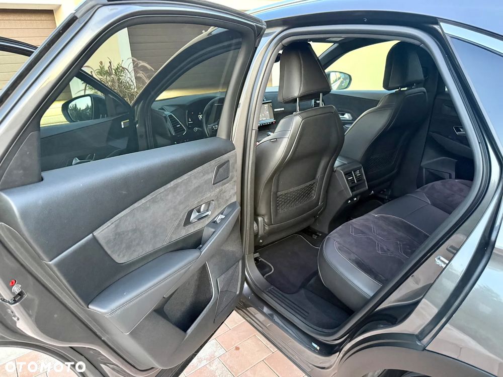 DS Automobiles DS 7 Crossback 2.0 BlueHDi Performance Line + - 18