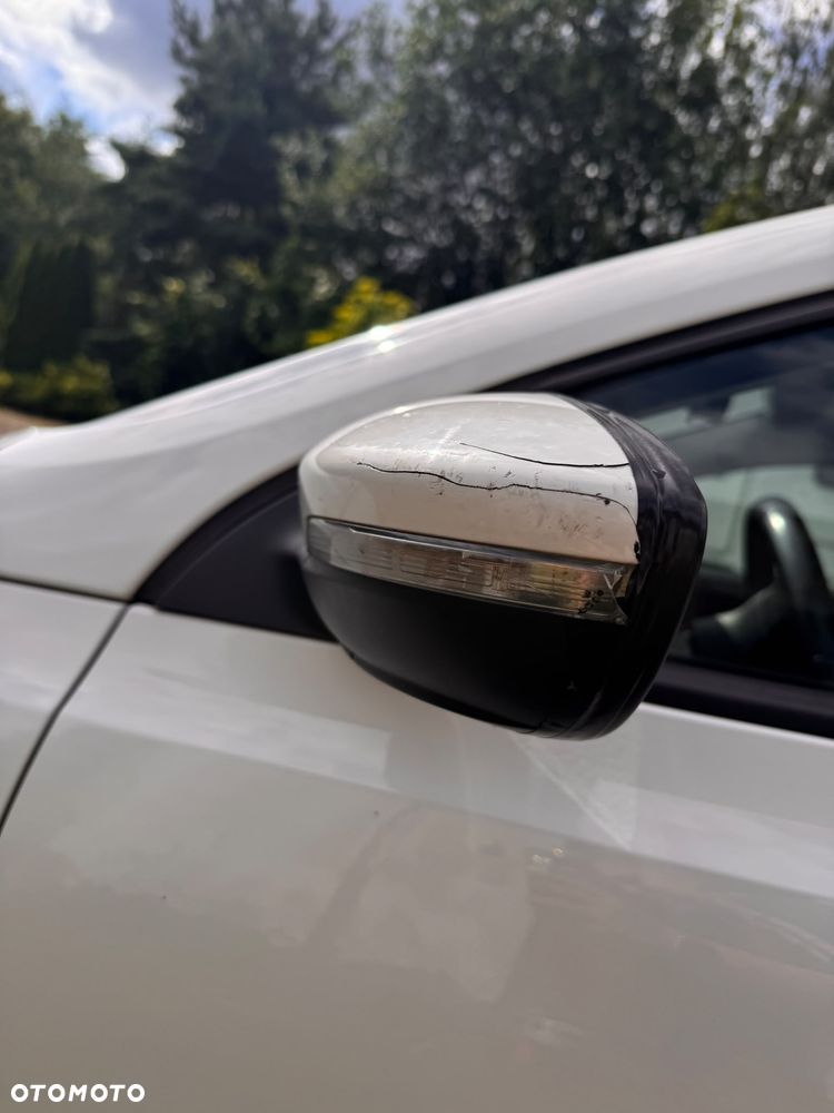 Volkswagen Scirocco 1.4 TSI DSG - 25