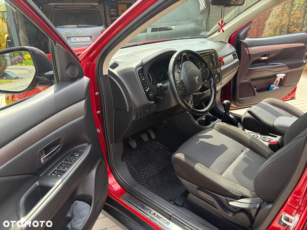 Mitsubishi Outlander 2.0 City Style 2WD - 7
