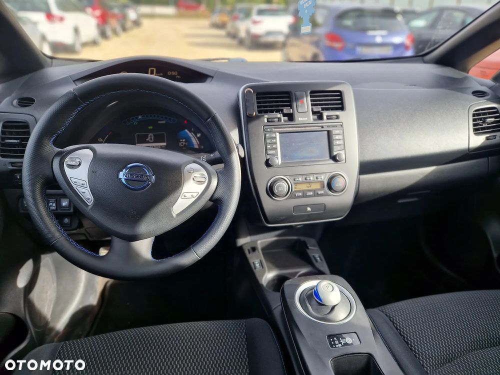Nissan Leaf - 13