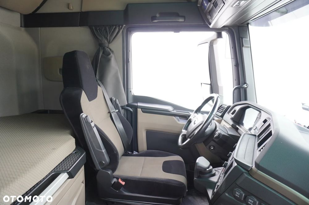 MAN TGX 26.470 6x2 / 2023 / BDF - 25