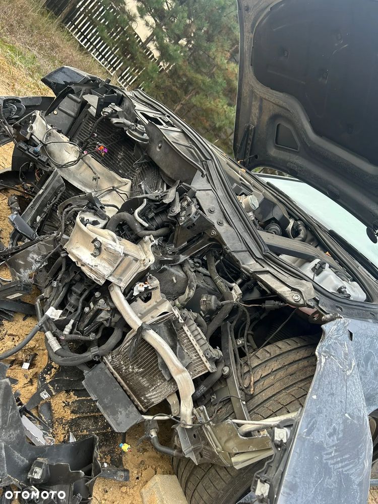 Audi A8 4.0 TFSI L Quattro - 4