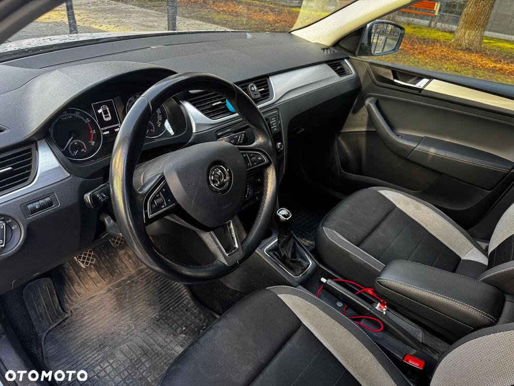 Skoda RAPID - 6