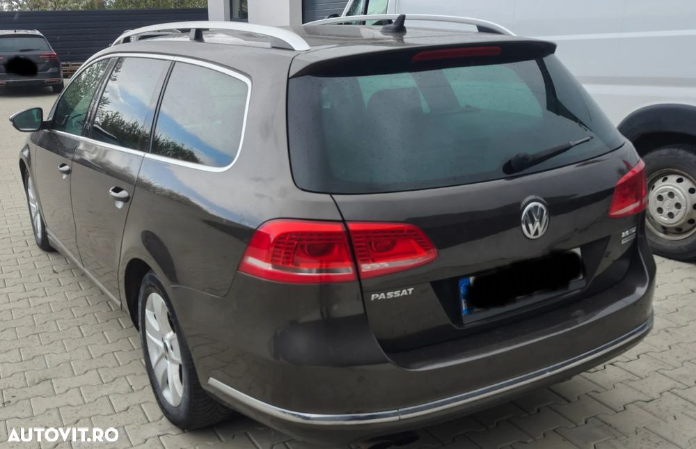 Volkswagen Passat 2.0 TDI DSG BlueMotion Technology Highline - 3