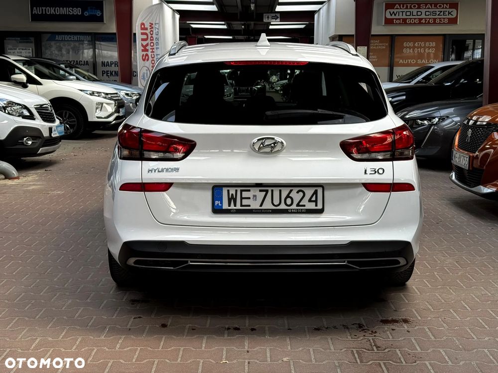 Hyundai i30 1.5 T-GDI 48V Smart - 6