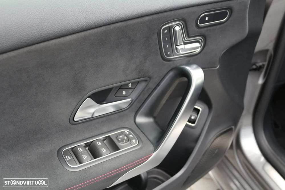 Mercedes-Benz A 250 e 8G-DCT AMG Line - 20